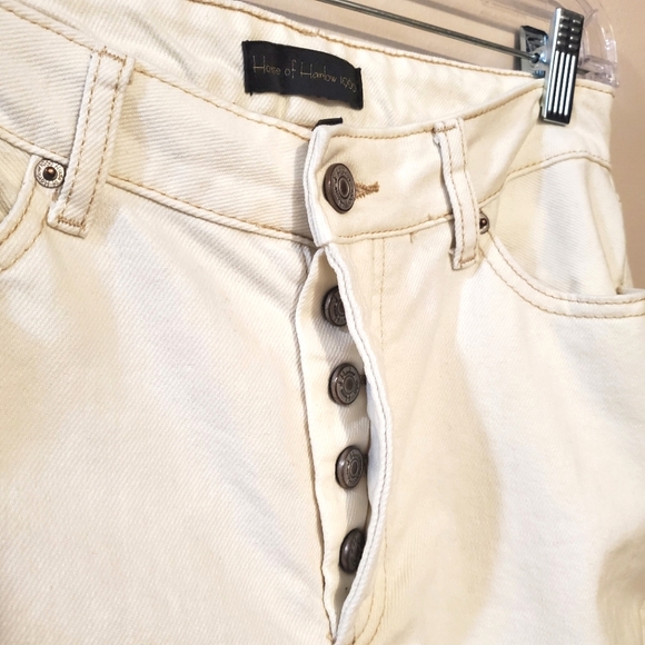 House of Harlow 1960 (Revolve) White Fly Button Jeans - Size 27 - Picture 3 of 7